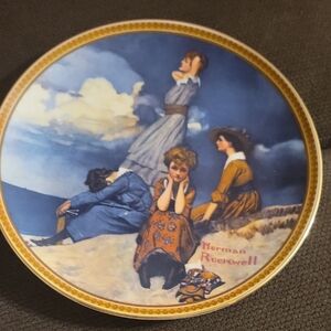 Norman Rockwell Decorative Plate with Blue and Gold Accents Plate 6983T